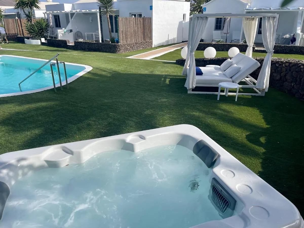Villas New Lanzasuites Playa Blanca