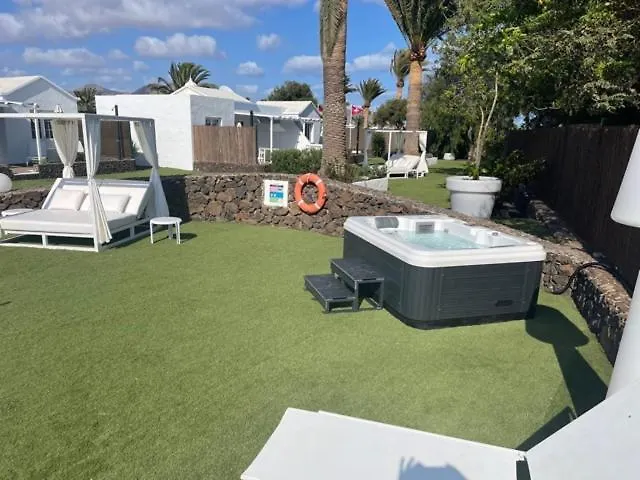 Villas New Lanzasuites Playa Blanca