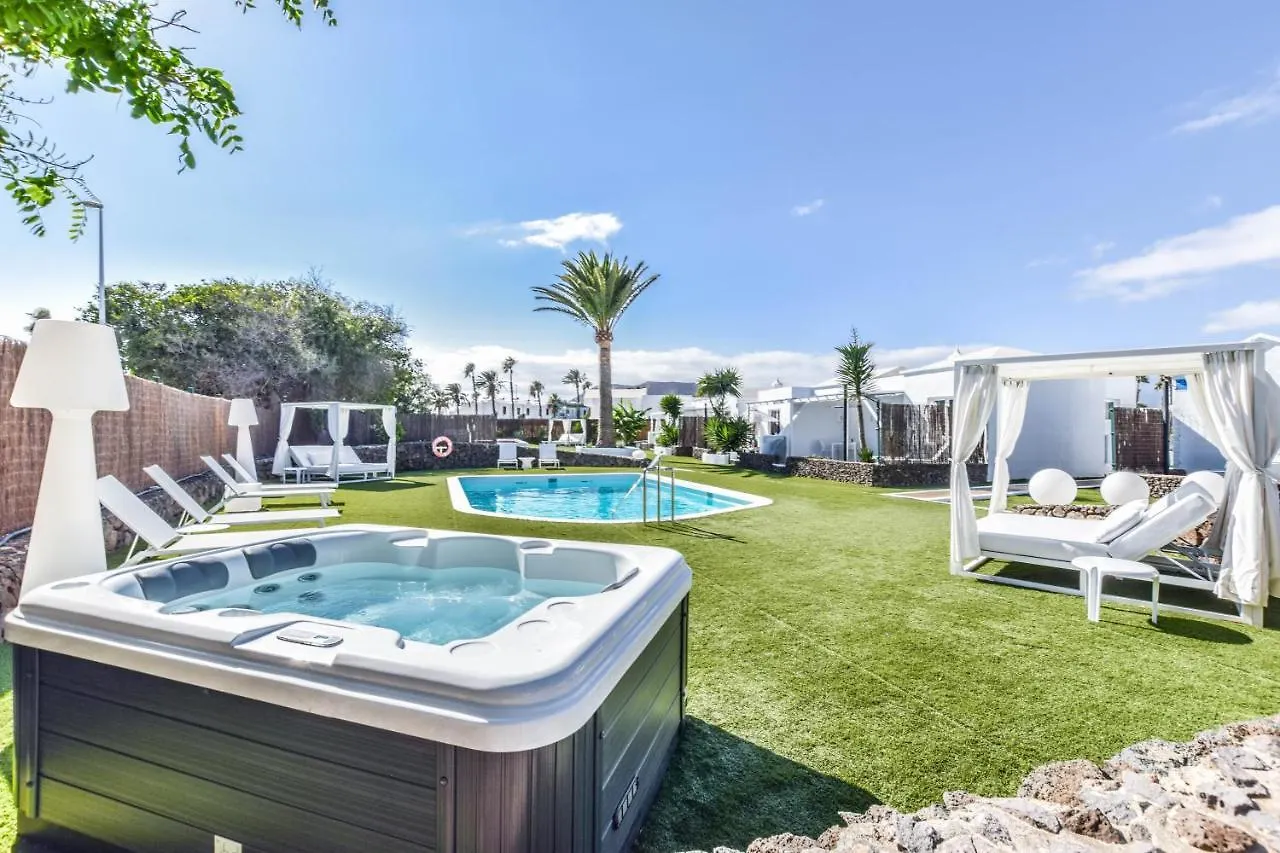Villas New Lanzasuites Playa Blanca  Playa Blanca (Lanzarote)