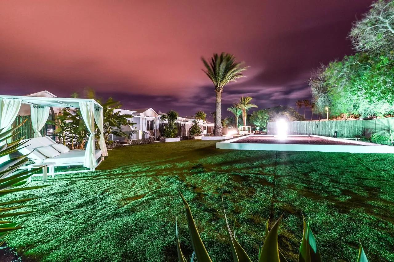 Villas New Lanzasuites Playa Blanca  0*, Playa Blanca (Lanzarote)