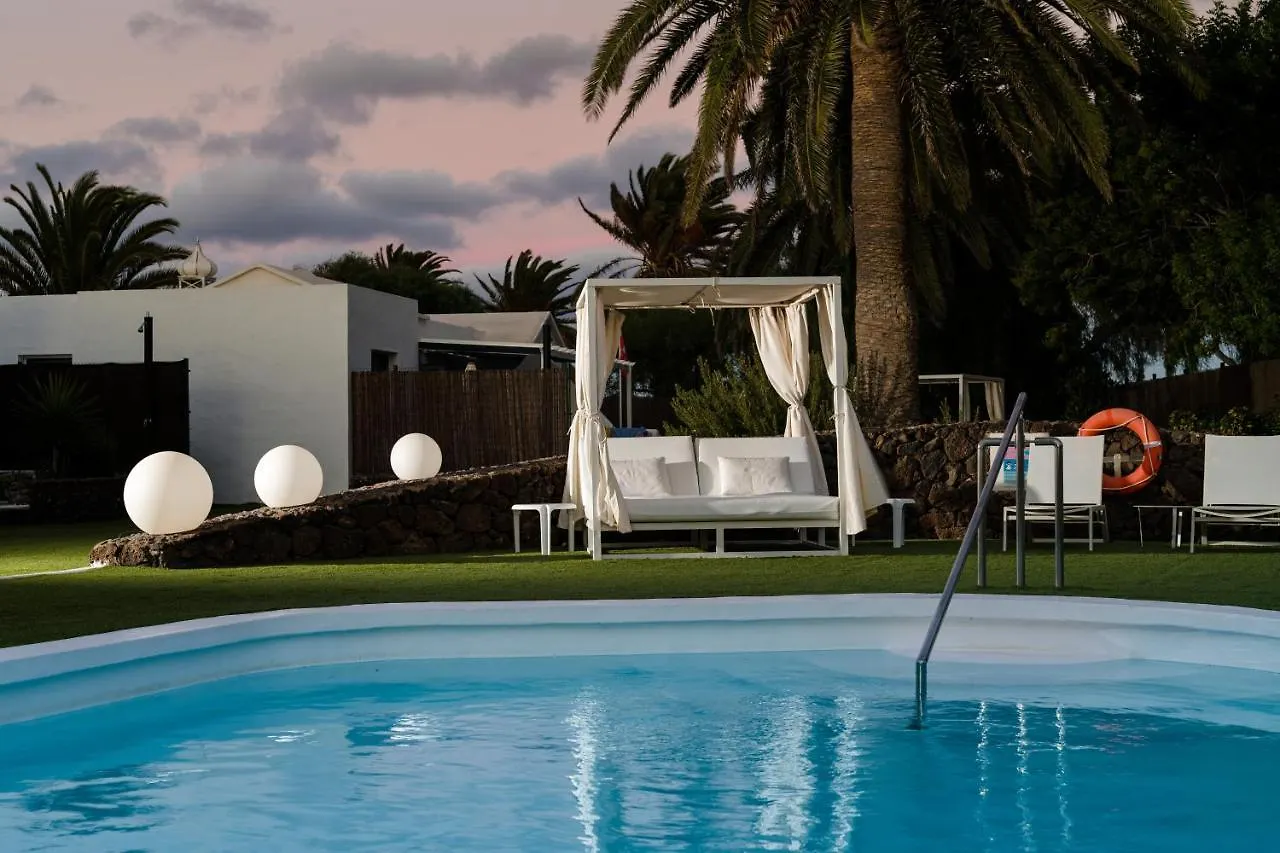 Villas New Lanzasuites Playa Blanca  0*, Playa Blanca (Lanzarote) Spain