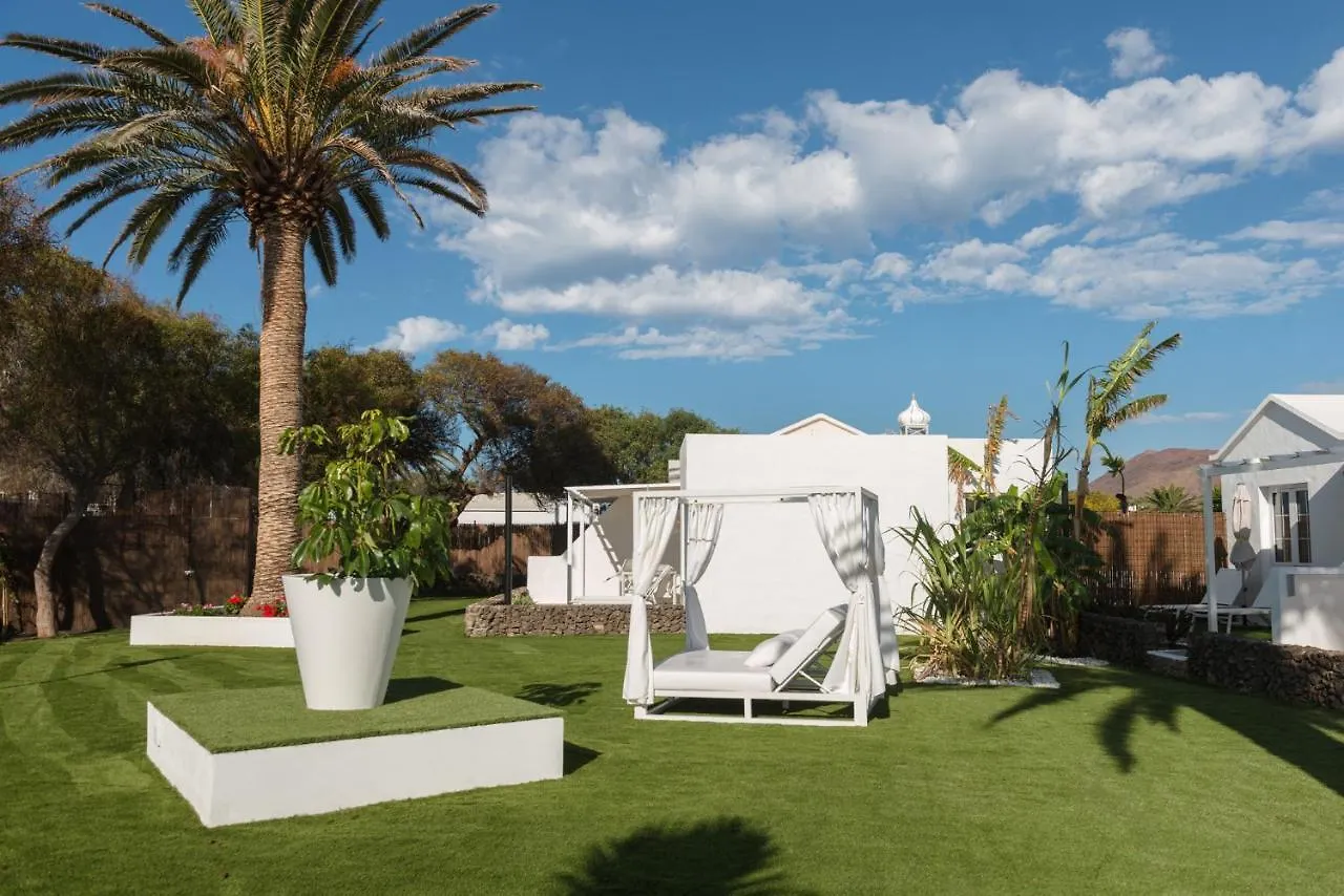 Villas New Lanzasuites Playa Blanca