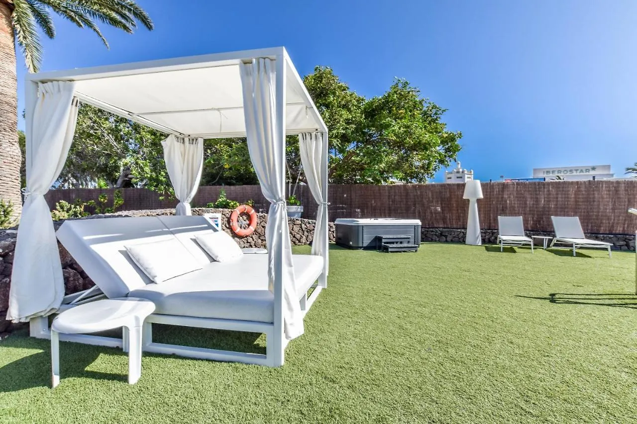 Villas New Lanzasuites Playa Blanca